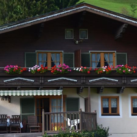 Haus Schwaighofer Apartment Neukirchen am Grossvenediger Exterior photo